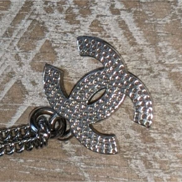 Chanel Strass CC Pendent Necklace - Picture 3 of 6